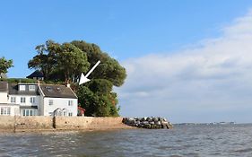 1 The Quay